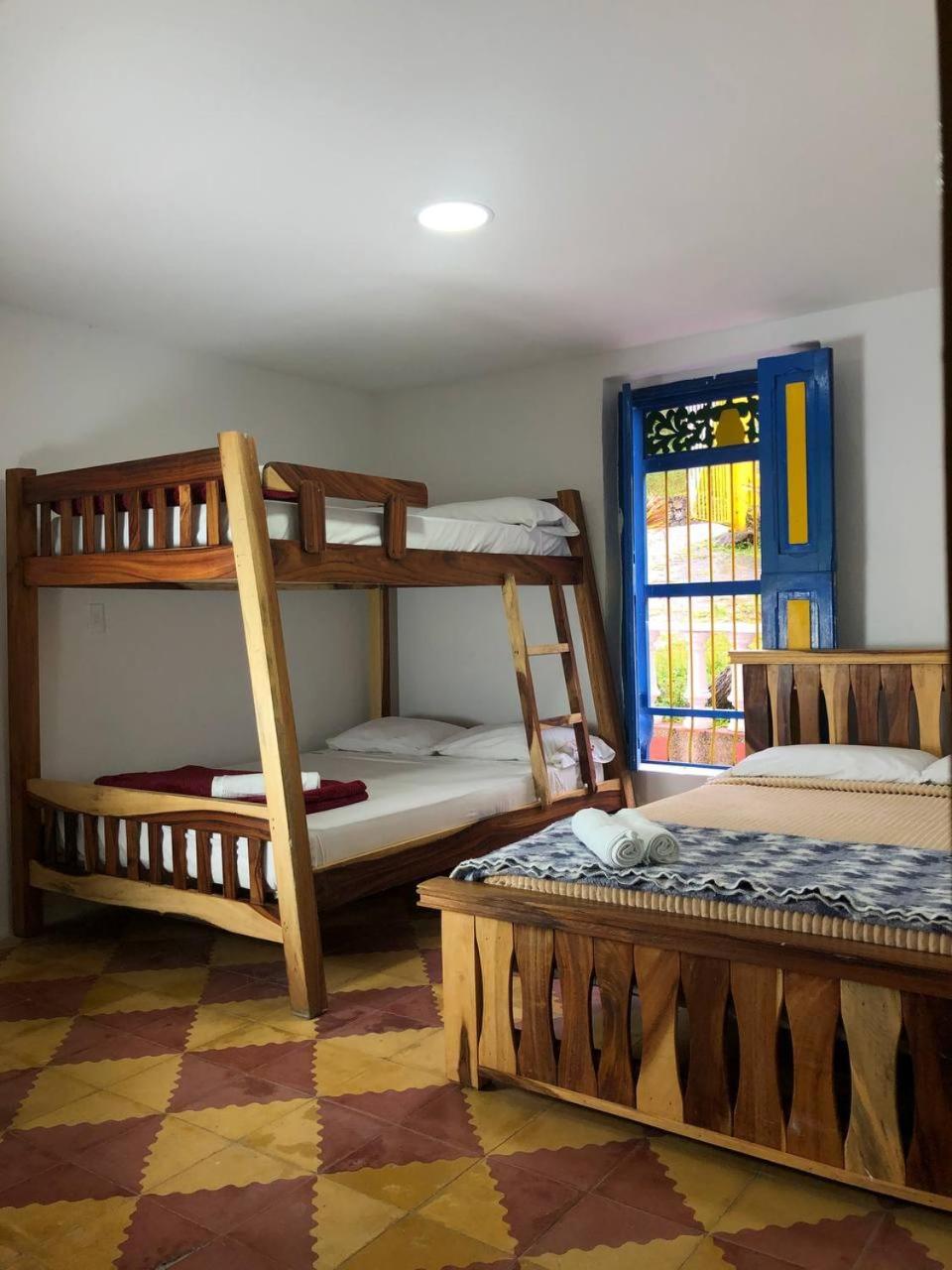 Alegria Hostel Boutique Гуатапе Номер фото