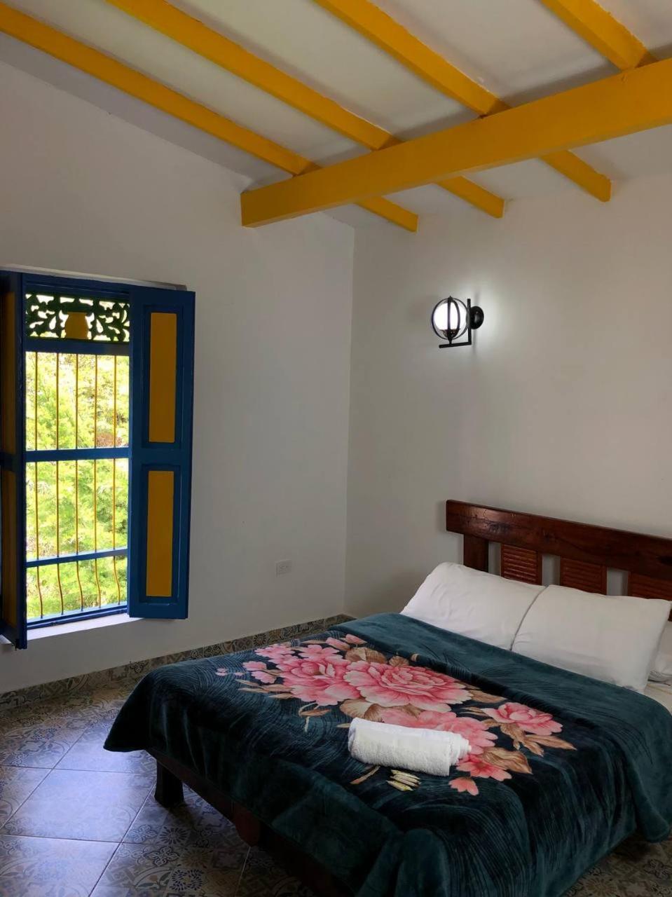 Alegria Hostel Boutique Гуатапе Номер фото