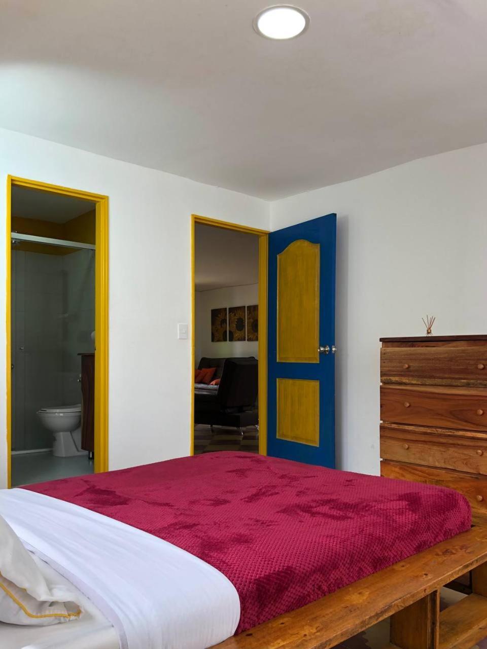 Alegria Hostel Boutique Гуатапе Номер фото